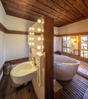 Bathroom - Gulevi Safranbolu Heritage Hotel (Safranbolu)