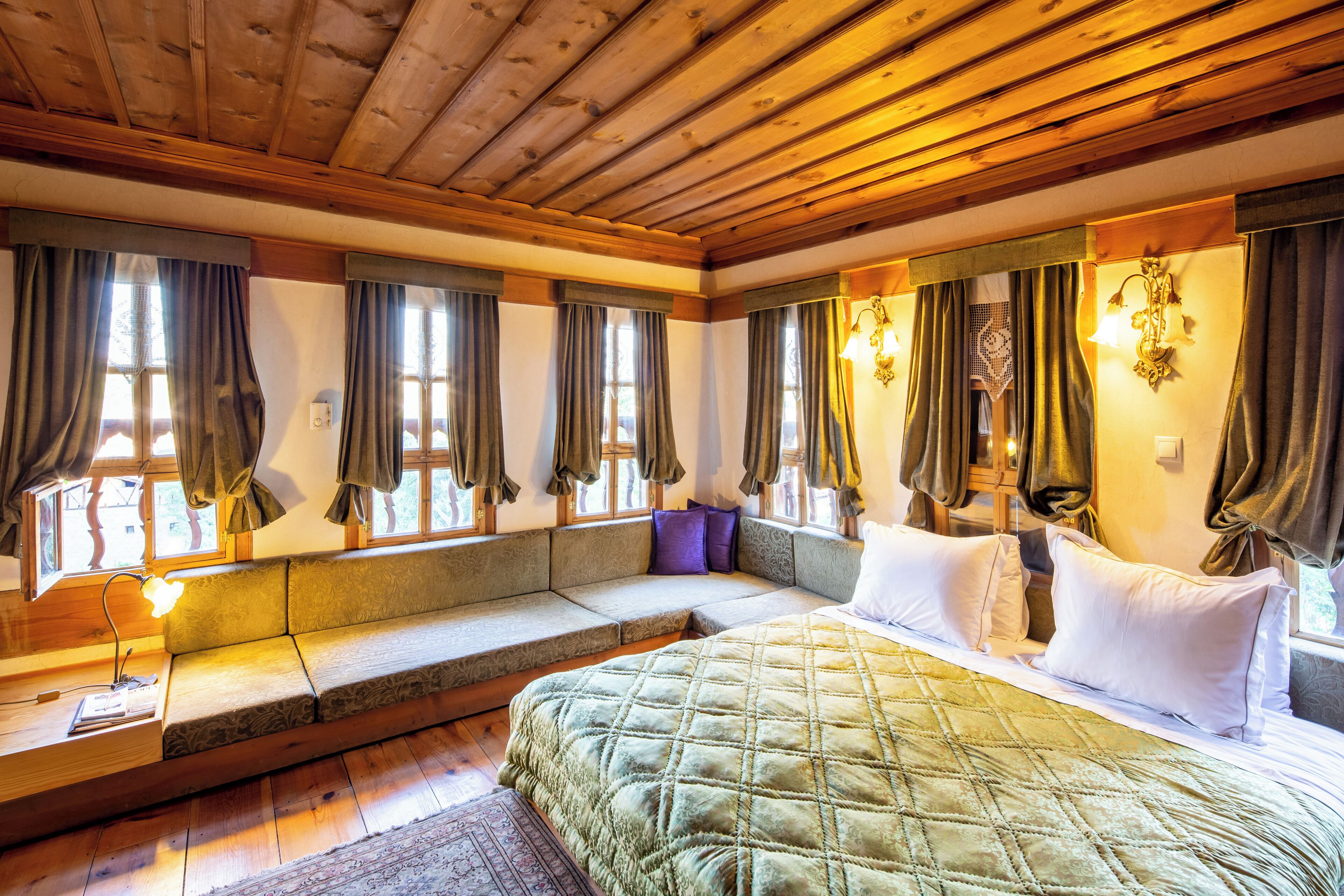 Superior Double or Twin Room | Egyptian cotton sheets, premium bedding, Select Comfort beds, minibar