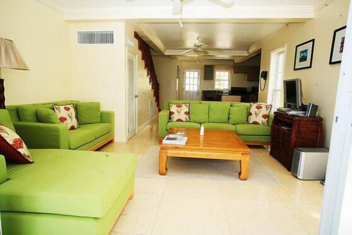 Villa mit 2 Schlafzimmern | Wohnzimmer