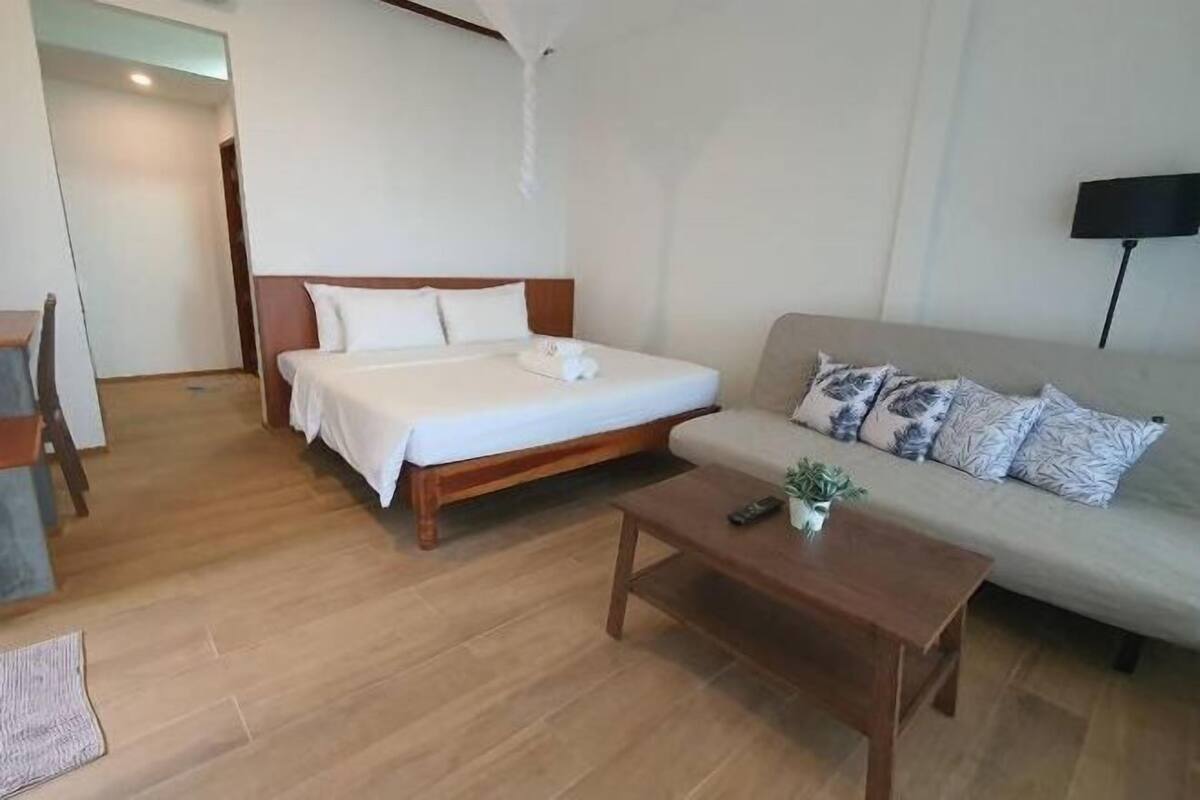 1 bedroom, pillowtop beds, in-room safe, desk