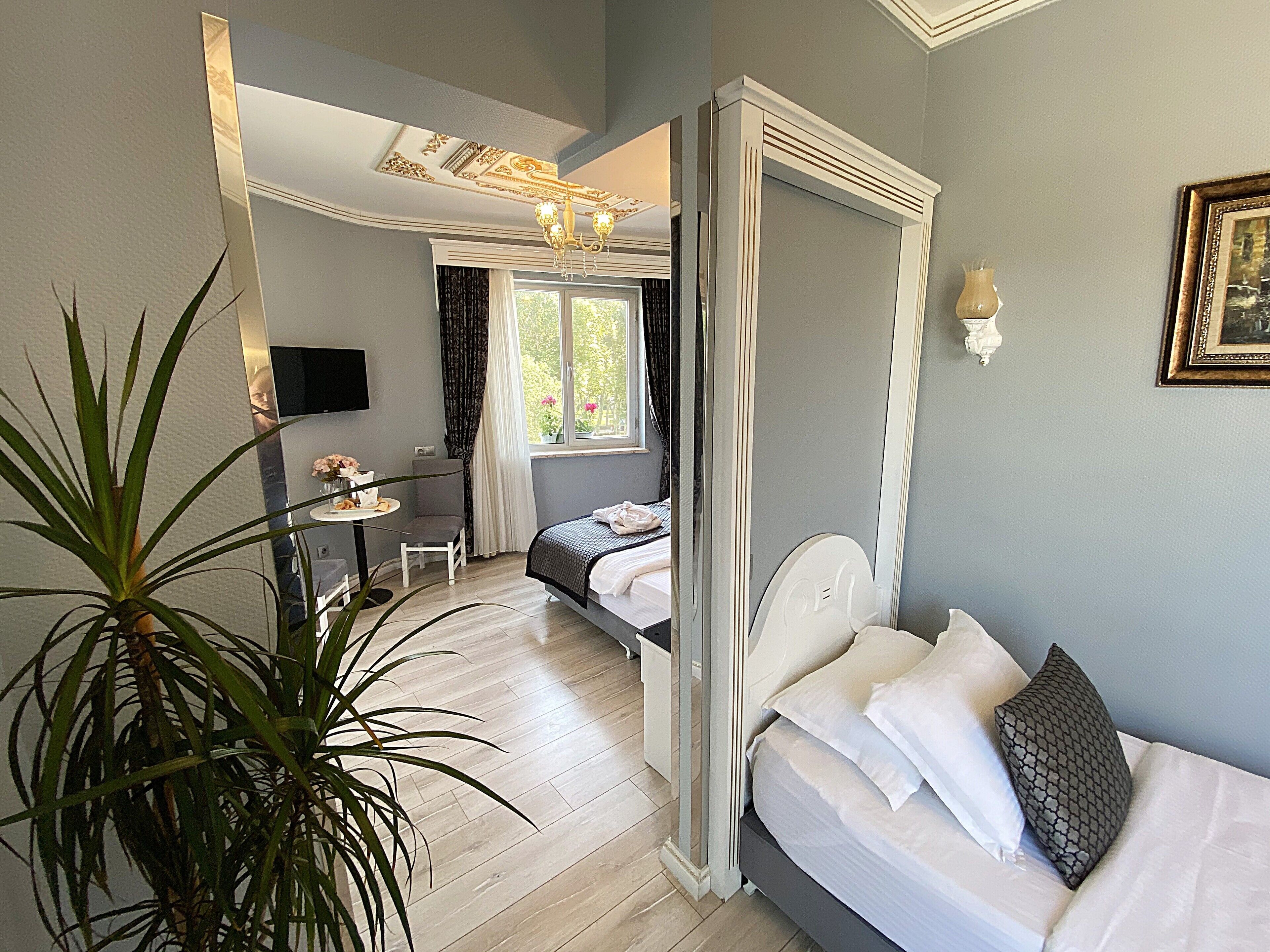 Superior-Dreibettzimmer | Italienische Bettbezüge von Frette, hochwertige Bettwaren