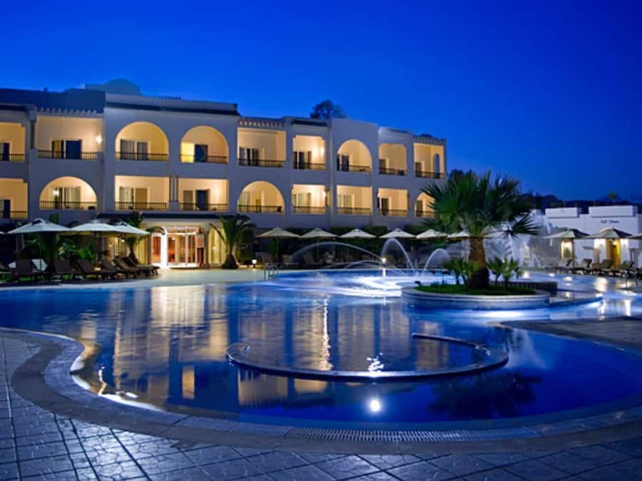 Innendørsbasseng og utendørsbasseng