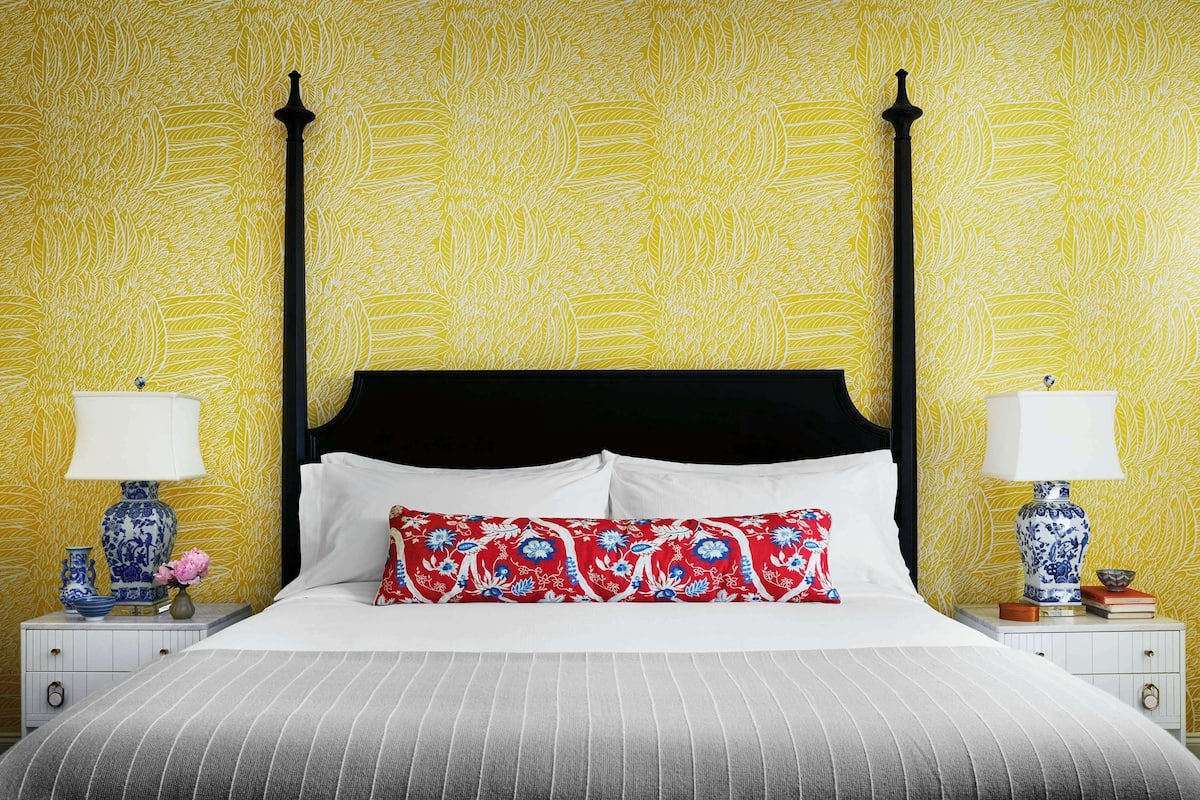 Suite junior (Sir Big Spur King Jr Suite) | Sábanas de algodón egipcio y ropa de cama de alta calidad