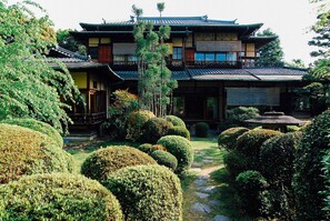 Building design - Ryokan Yoshida-sanso (Kyoto)