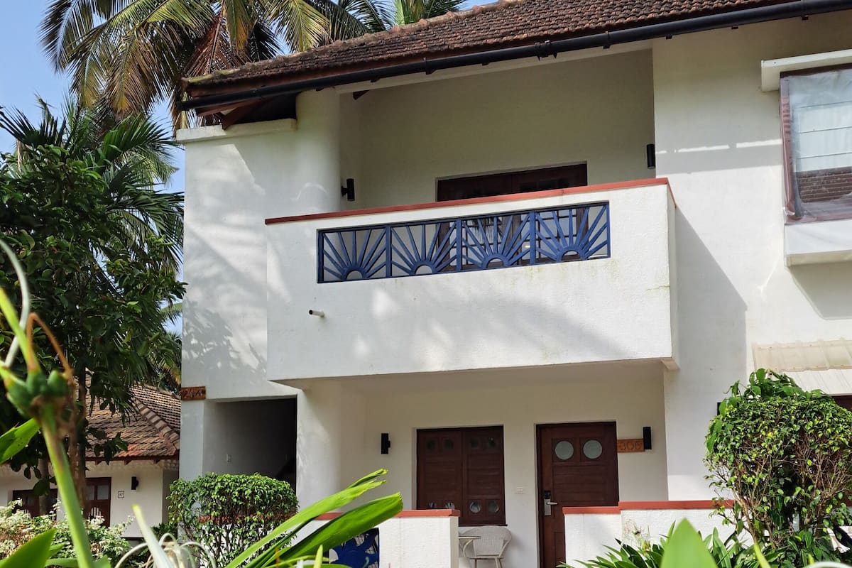 Executive-Villa, 1Â King-Bett (with Balcony)