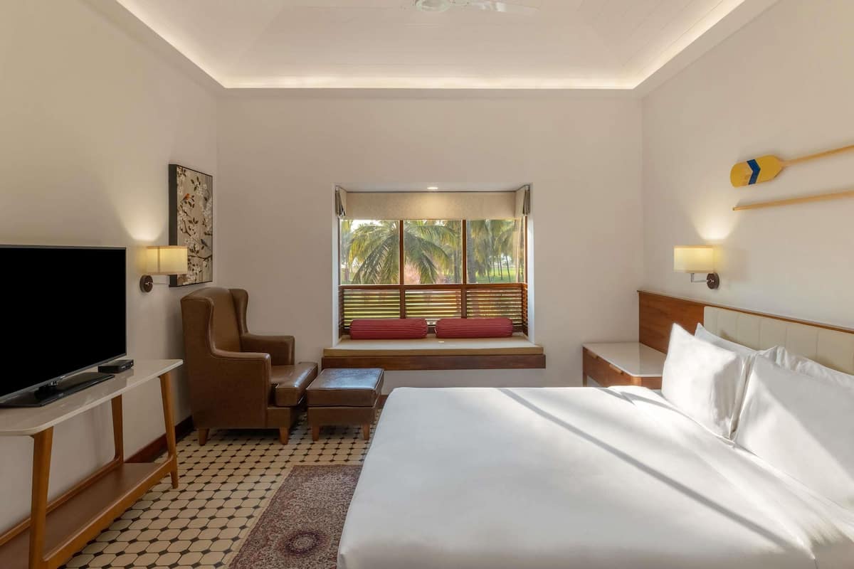 Premium Suite | 1 bedroom, Egyptian cotton sheets, premium bedding, memory foam beds