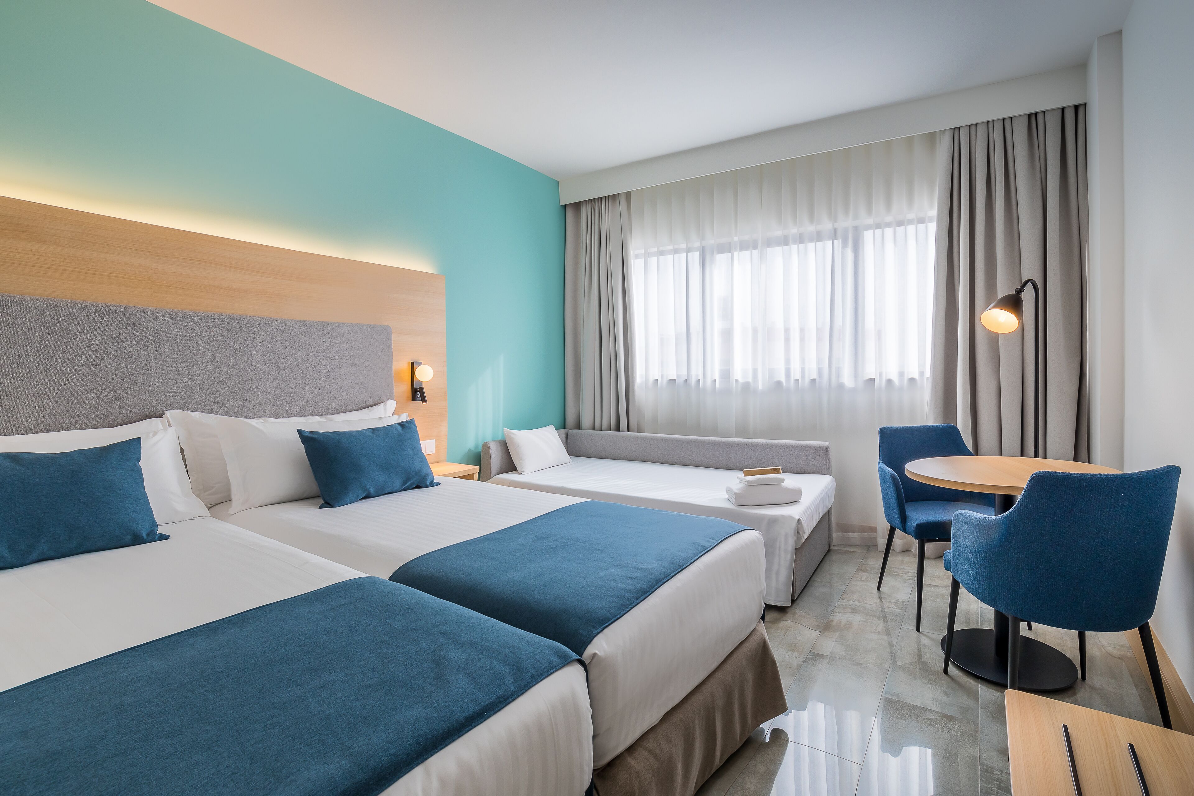 Premium bedding, in-room safe, individually furnished, desk