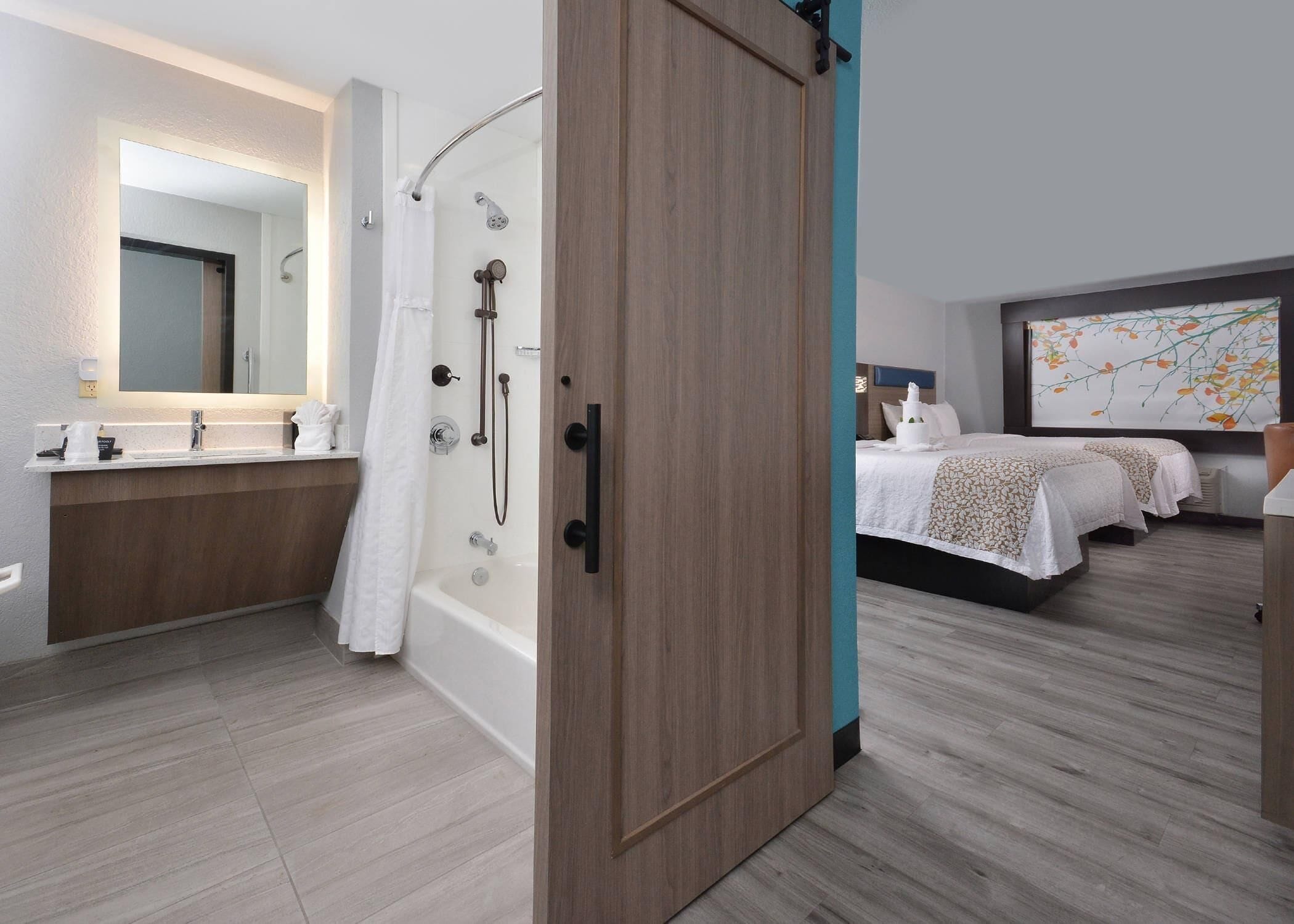 Room, 2 Queen Beds, Accessible, Non Smoking | Down comforters, Tempur-Pedic beds, individually decorated