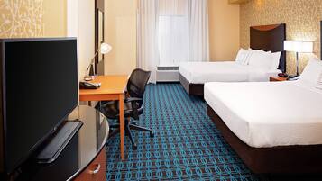 Desk, laptop workspace, iron/ironing board, free WiFi