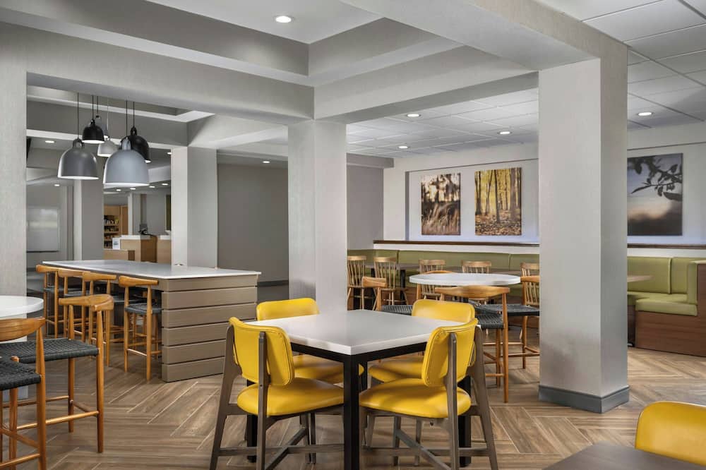 Fairfield Inn & Suites by Marriott Dallas Mansfield