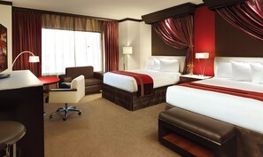 Premium bedding, in-room safe, desk, laptop workspace - Ameristar Casino Hotel East Chicago (East Chicago)