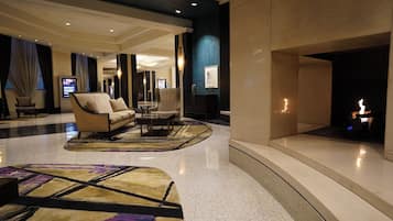 Sala de estar en el lobby