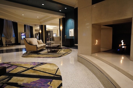 Lobby sitting area. Ameristar Casino Hotel East Chicago