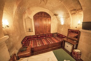 Chambre Deluxe | Literie de qualité, couette en duvet, décor unique, ameublement unique