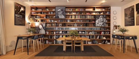 Télévision à écran plat