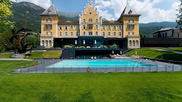 واجهة المنشأة