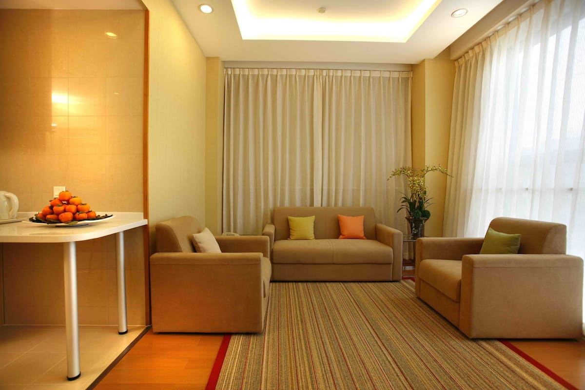 Suite Room
