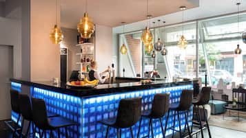 Bar (in der Unterkunft)