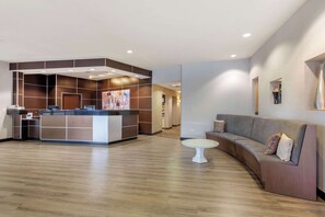 Lobby - Cambria Hotel Denver International Airport (Aurora)