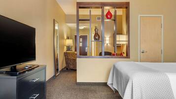 1 bedroom, premium bedding, desk, blackout drapes