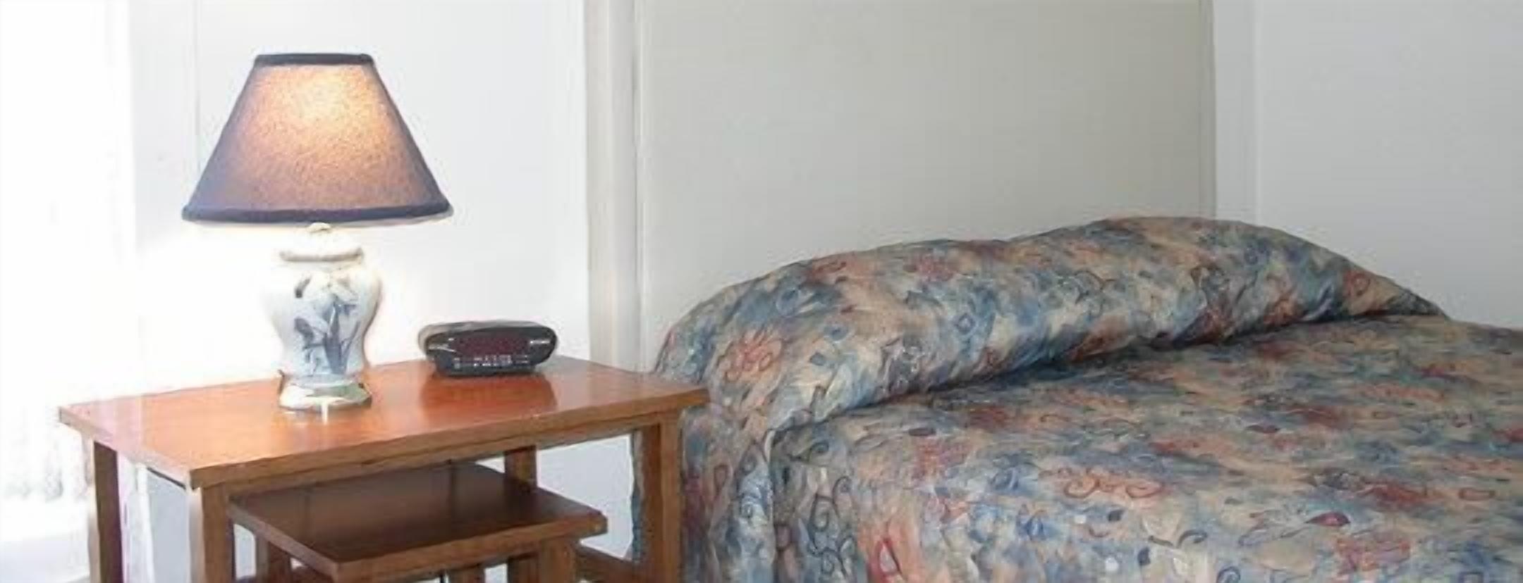 Soundproofing, free WiFi