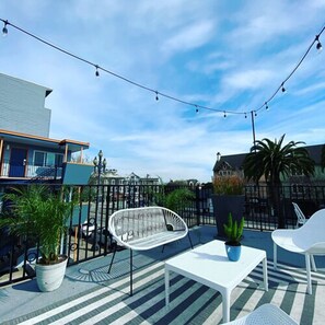 Sun deck