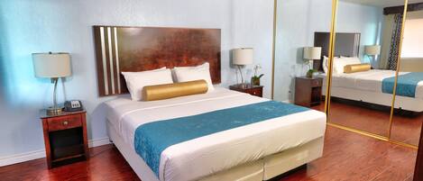 Suite, 1 Bedroom | In-room safe, individually decorated, individually furnished, desk