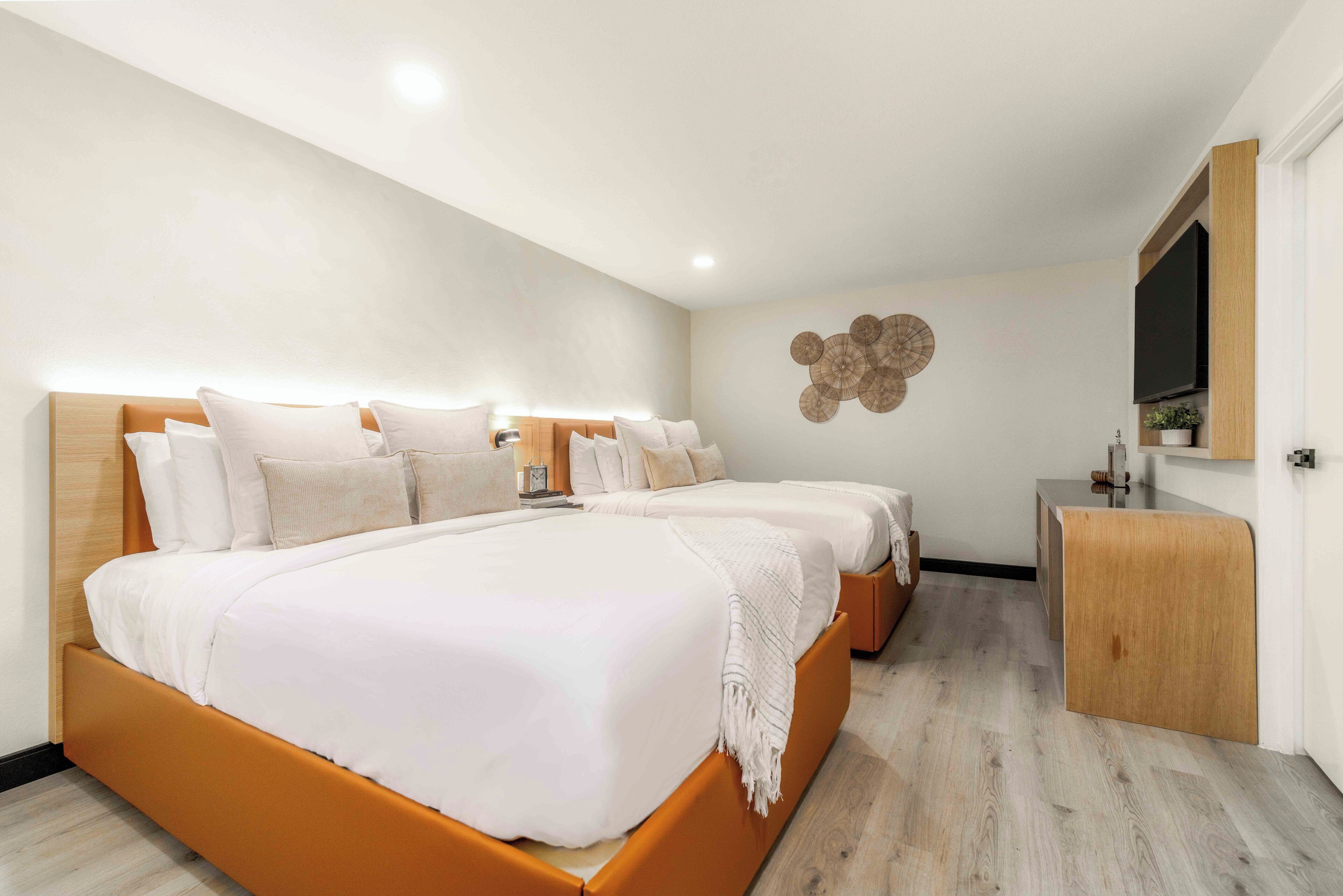 Executive kamer, 2 tweepersoonsbedden | Een kluis op de kamer, individueel gedecoreerd, individueel gemeubileerd