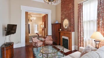 Suite 101 | Individually decorated, individually furnished, laptop workspace