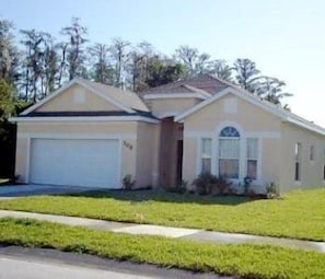 Front of property - Magic Landing (Kissimmee)
