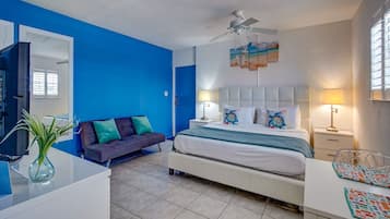Efficiency (1 King Bed)