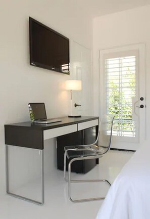 Egyptian cotton sheets, down comforters, pillowtop beds