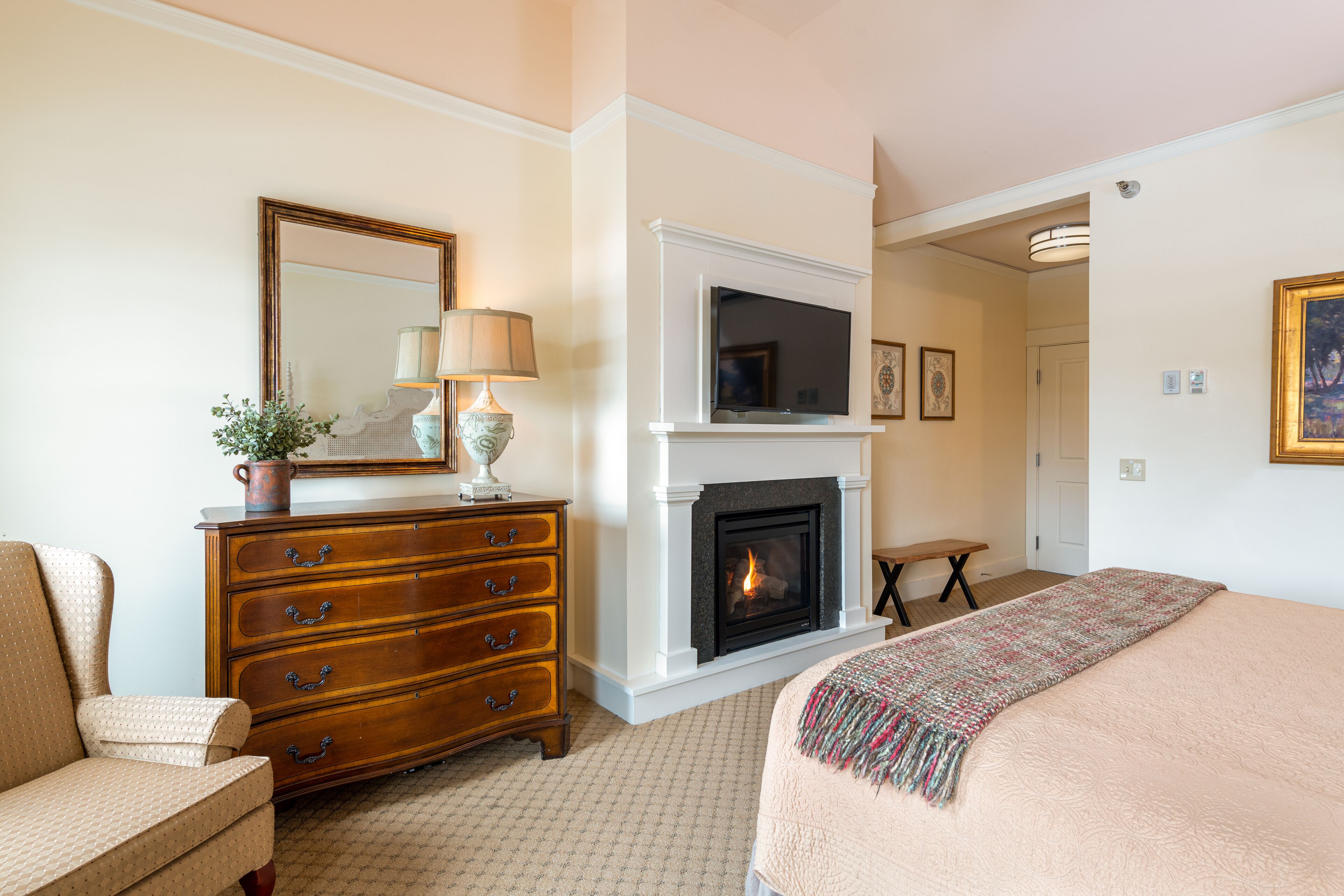 king room  | individually decorated, desk, iron/ironing board, cots/infant beds