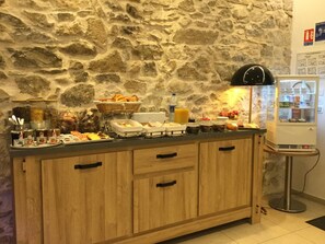 Restaurant - Hotel Central (Nîmes)