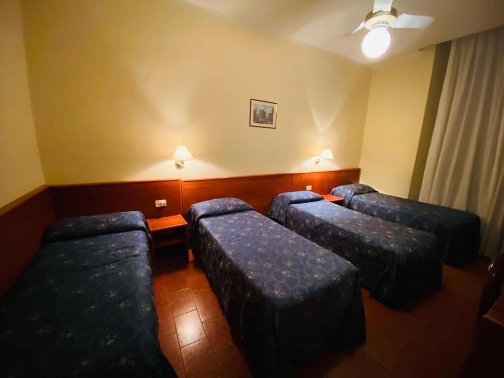 Desk, bed sheets
