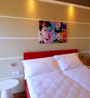 In-room safe, desk, cots/infant beds, free WiFi - Imperial (Garda)