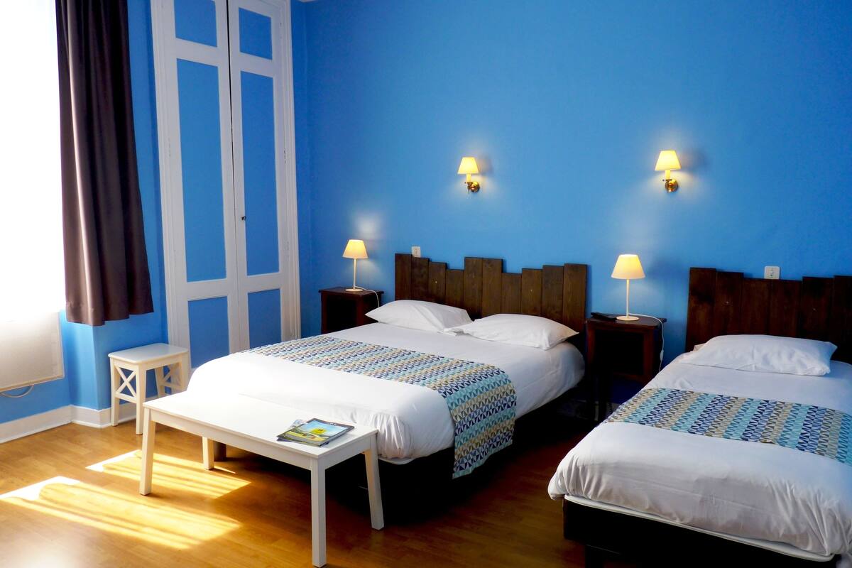 Standard Quadruple Room | Premium bedding, desk, blackout drapes, iron/ironing board (on request)