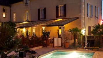 Piscina all'aperto