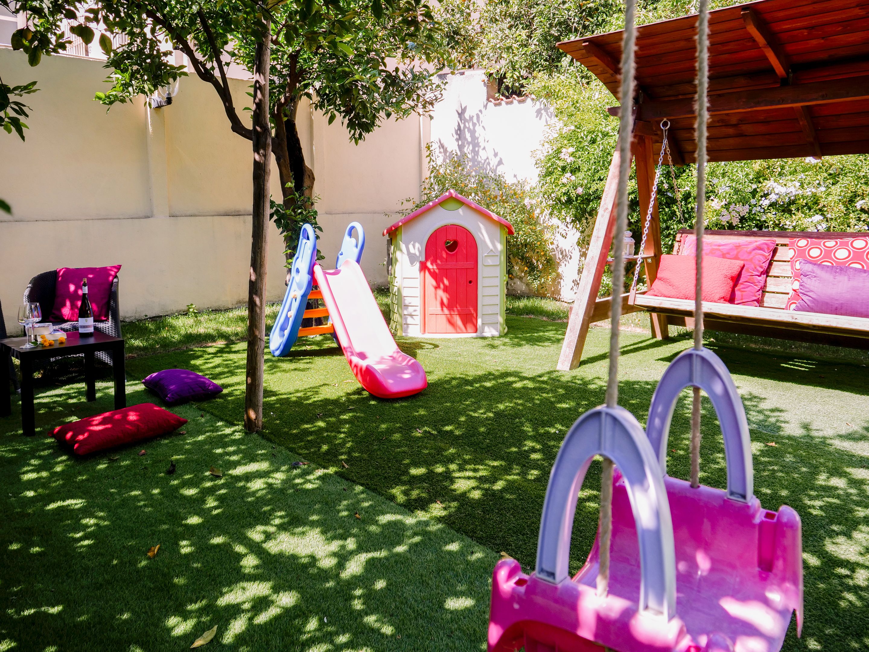 children’s play area – outdoor