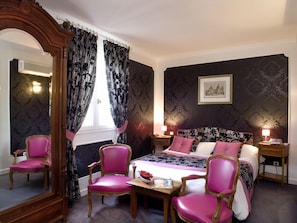 Comfort Room | Premium bedding, minibar, individually decorated, individually furnished - Hôtel de la Cognette (Issoudun)