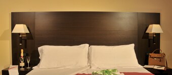 Hotel Versailles