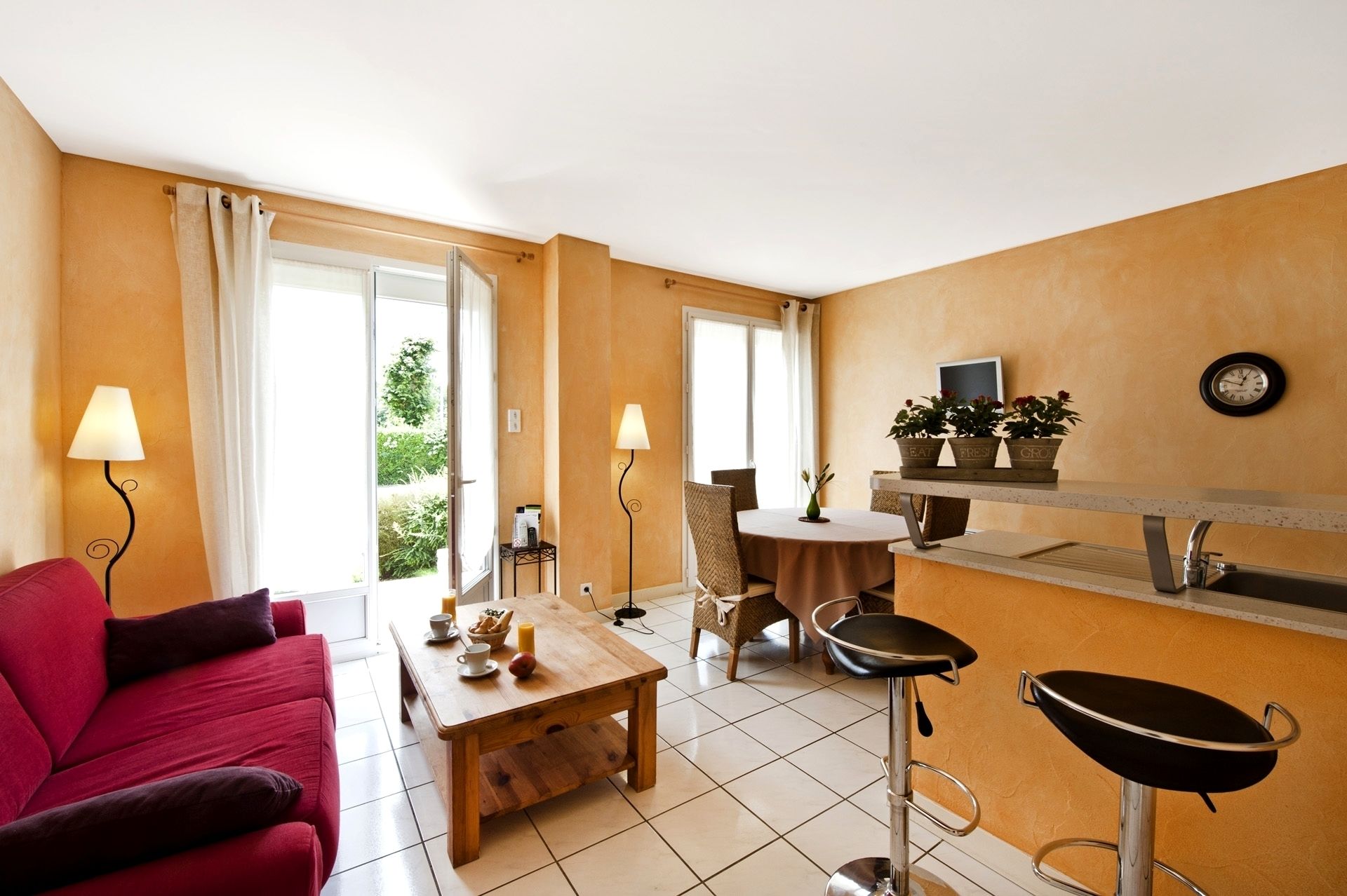 Schreibtisch, schallisolierte Zimmer, kostenloses WLAN, Bettwäsche