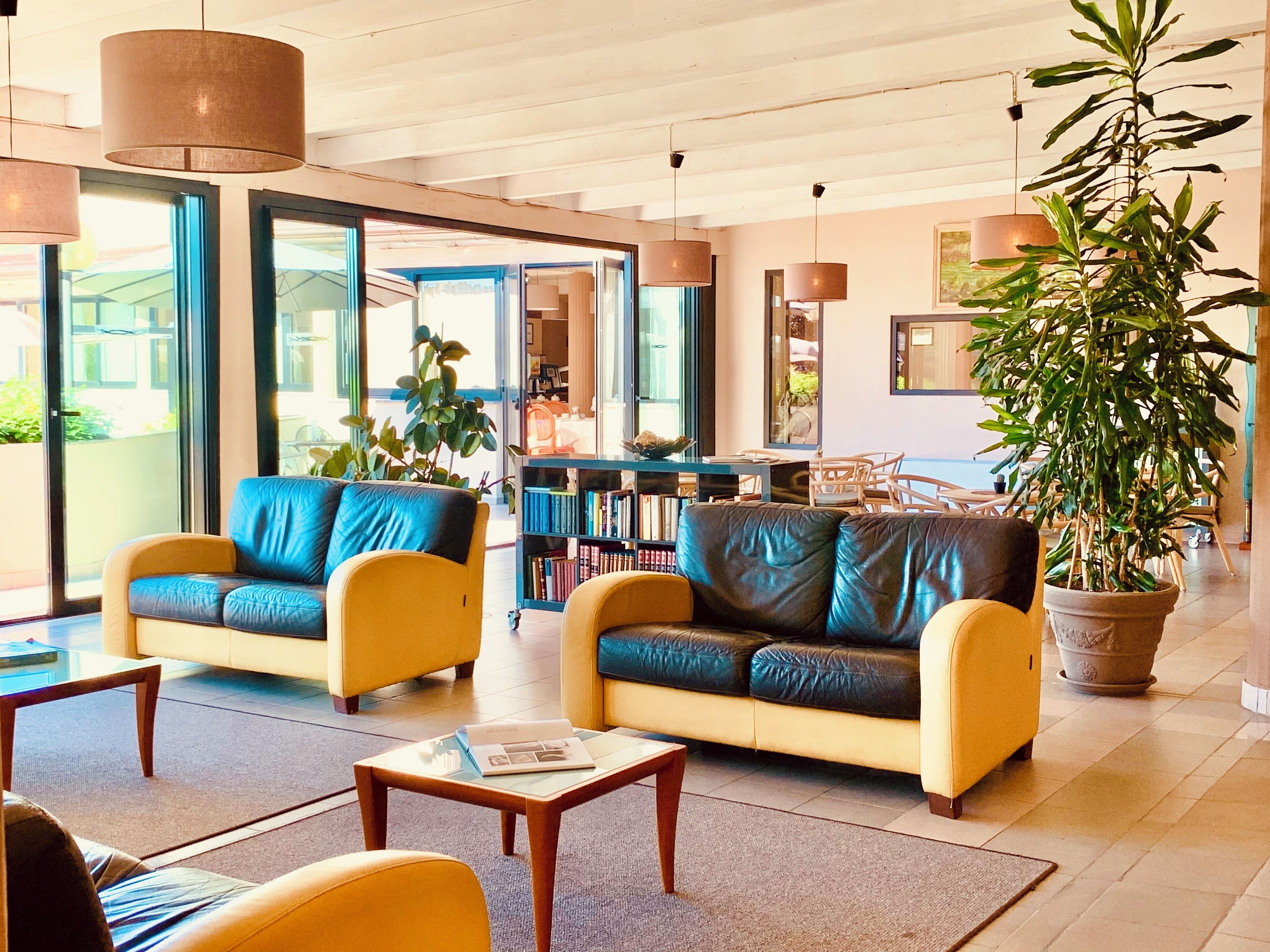 32-Zoll-Flachbildfernseher mit Kabelempfang, Fernseher