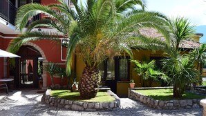 Leilighet – grand, 1 soverom, terrasse, fjellutsikt | Terrasse/patio