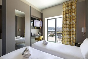 Twin Room, Terrace | In-room safe, desk, iron/ironing board, free WiFi - B&B Hotel Savona (Savona)