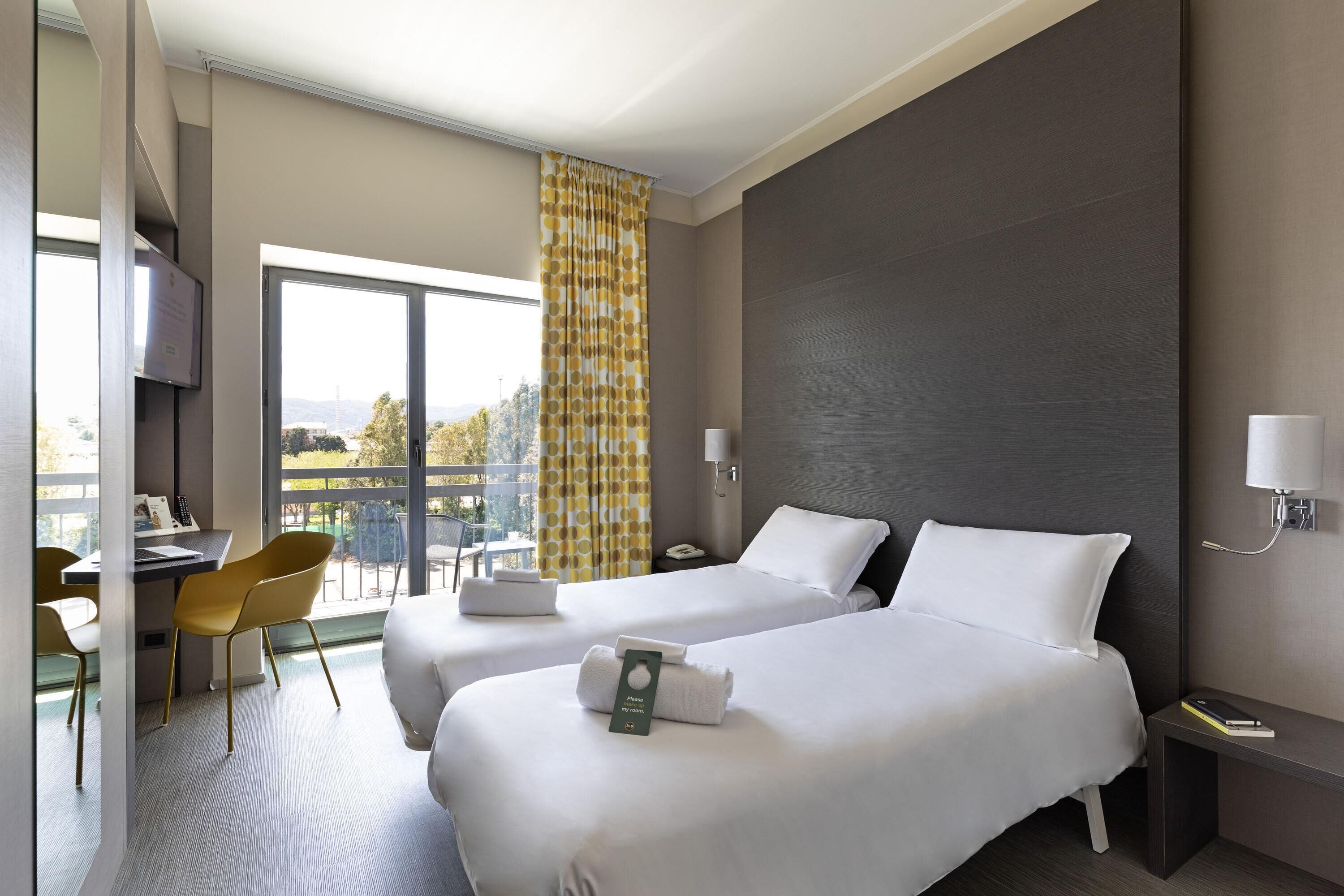 Twin Room, Terrace | In-room safe, desk, iron/ironing board, free WiFi