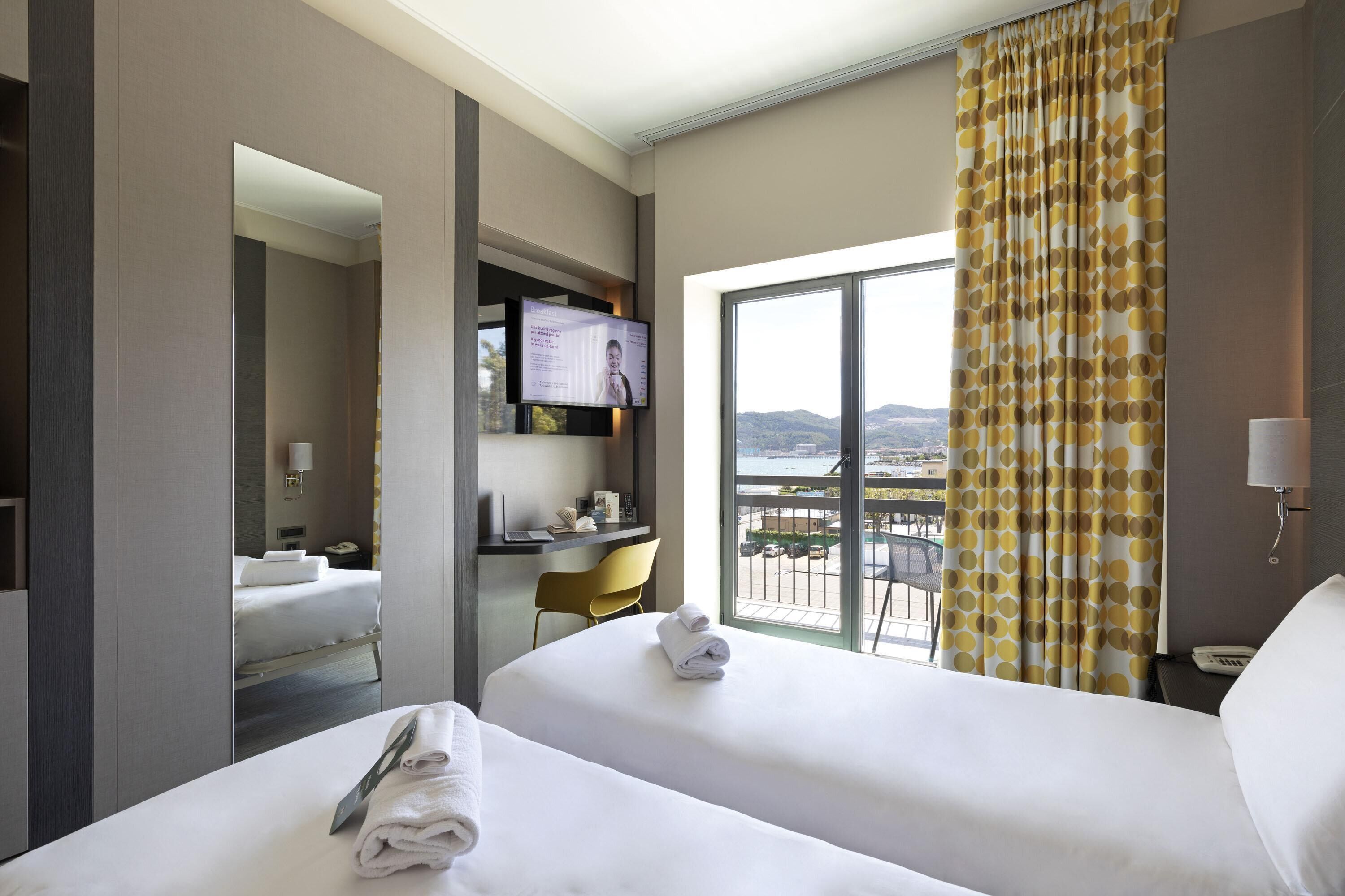 Zimmersafe, Schreibtisch, Bügeleisen/Bügelbrett, kostenloses WLAN