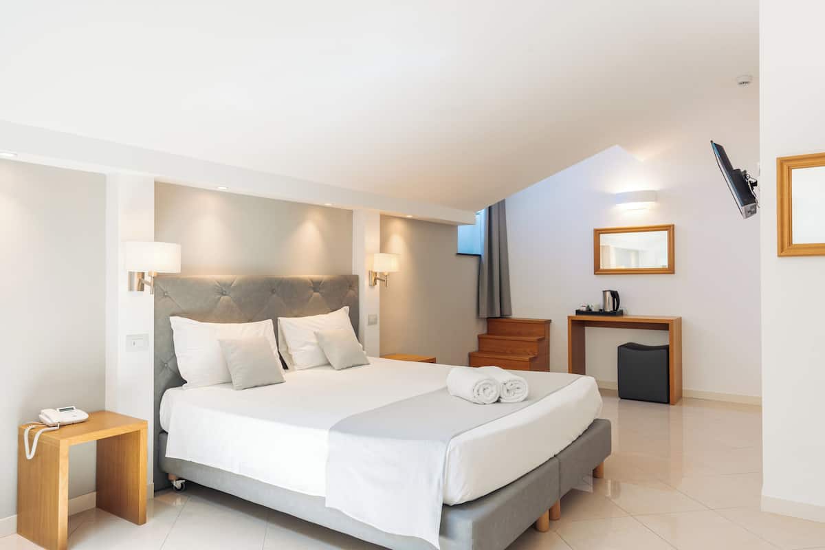 Quadrupla Comfort -Mansarda- | Italienska Frette-lakan och sÀngtillbehör av högsta kvalitet