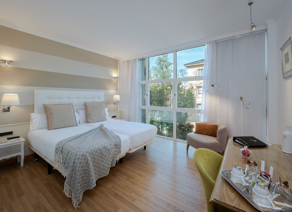 Vilana Hotel by null