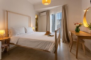 Double Room | In-room safe, desk, iron/ironing board, free cribs/infant beds - Hotel Bretagne (Corfu)